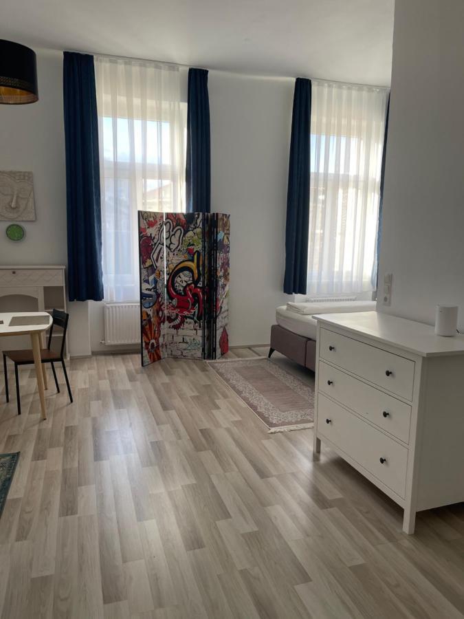 Gesamte Im Zentrum Von 27 Apartment